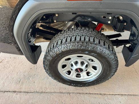 Used 2022 GMC Sierra 3500 Pro w/ Convenience Package AWD/4WD image 30