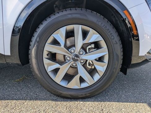 Used 2023 Kia Sportage SX image 11