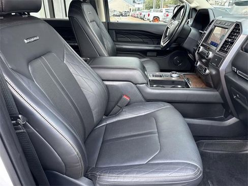 Used 2021 Ford Expedition Platinum image 14