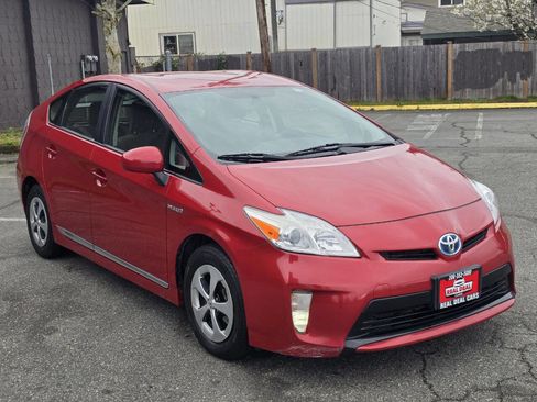 Used 2012 Toyota Prius Two FWD image 13