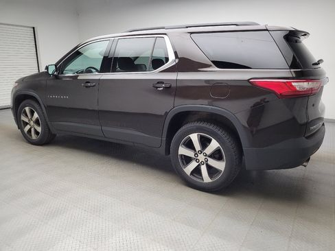 Used 2019 Chevrolet Traverse LT w/ LT Premium Package AWD/4WD image 3
