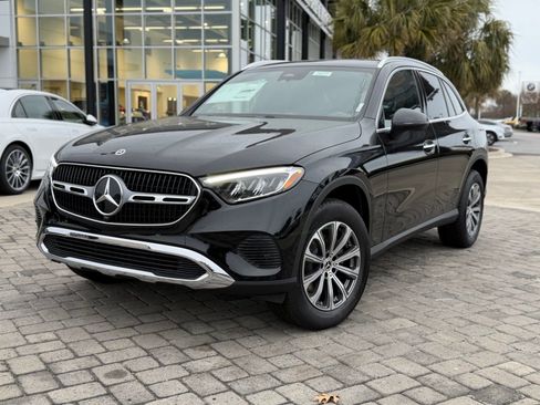 New 2026 Mercedes-Benz GLC 300 image 1