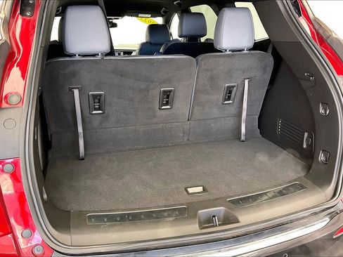Used 2023 Buick Enclave Essence image 26