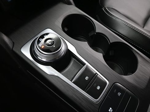 Certified 2020 Ford Escape SEL image 18