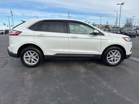 Used 2022 Ford Edge SEL w/ Convenience Package image 9