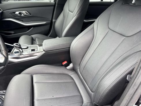 Used 2021 BMW 330i xDrive Sedan w/ Convenience Package AWD/4WD image 20
