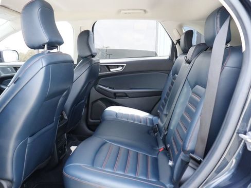 Certified 2023 Ford Edge SEL w/ Sport Appearance Package AWD/4WD image 24