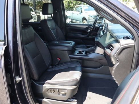 Used 2022 Chevrolet Tahoe RST w/ Luxury Package AWD/4WD image 48