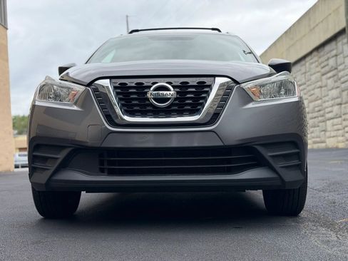 Used 2018 Nissan Kicks S w/ Exterior Package FWD image 39