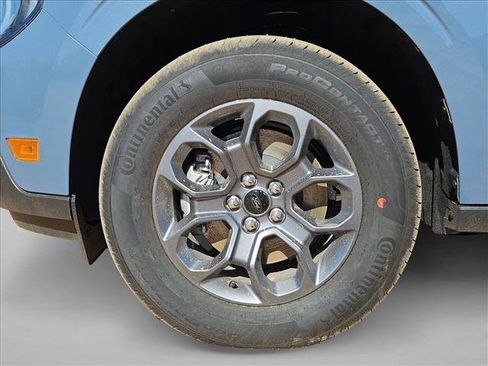 New 2025 Ford Maverick XLT image 10