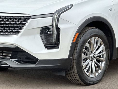 Certified 2024 Cadillac XT4 Premium Luxury AWD/4WD image 7
