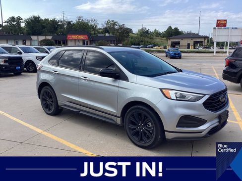 Used 2022 Ford Edge SE w/ Black Appearance Package AWD/4WD image 5