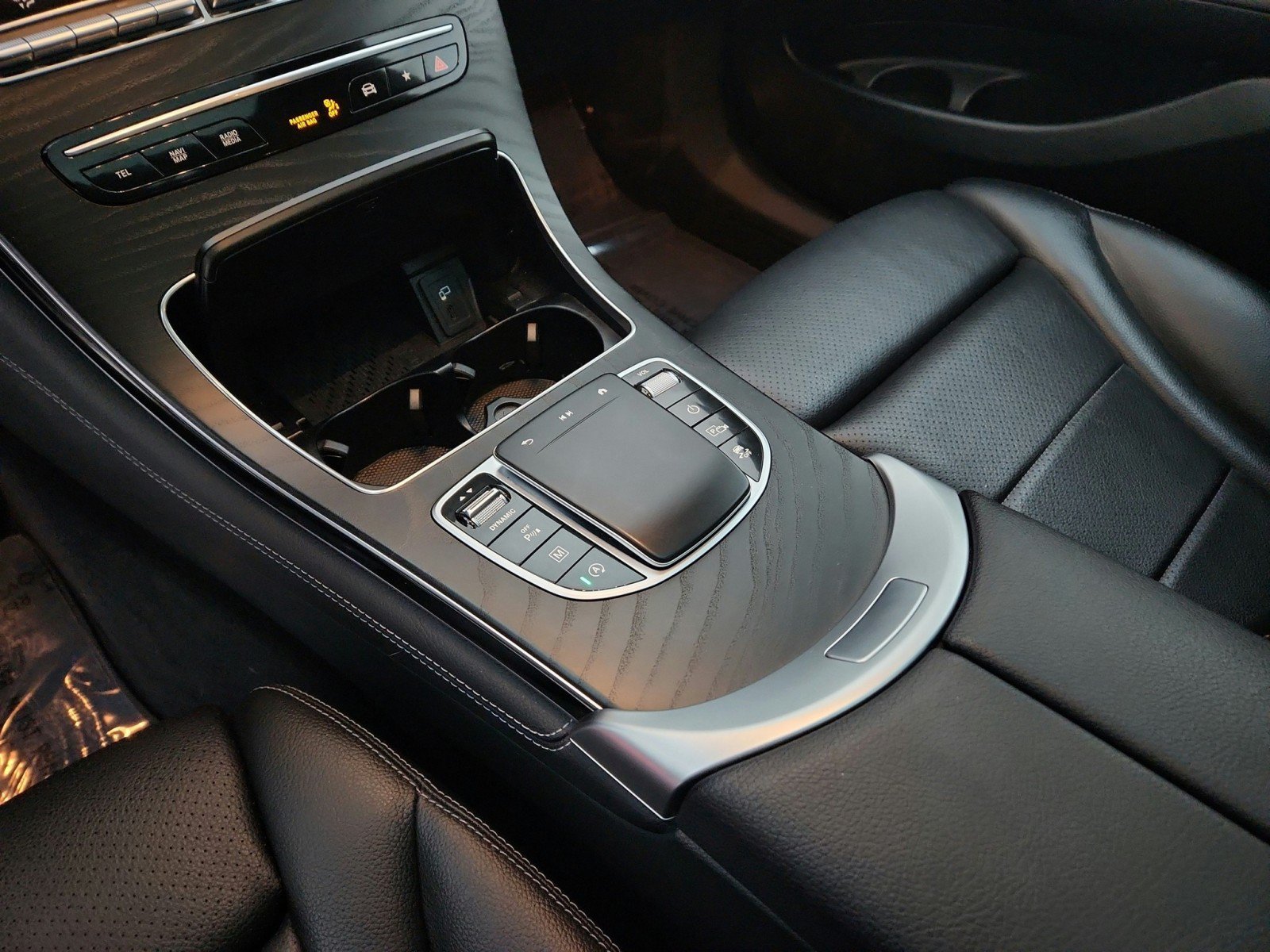 Certified 2021 Mercedes-Benz GLC 300 4MATIC w/ Driver Assistance Package image 23