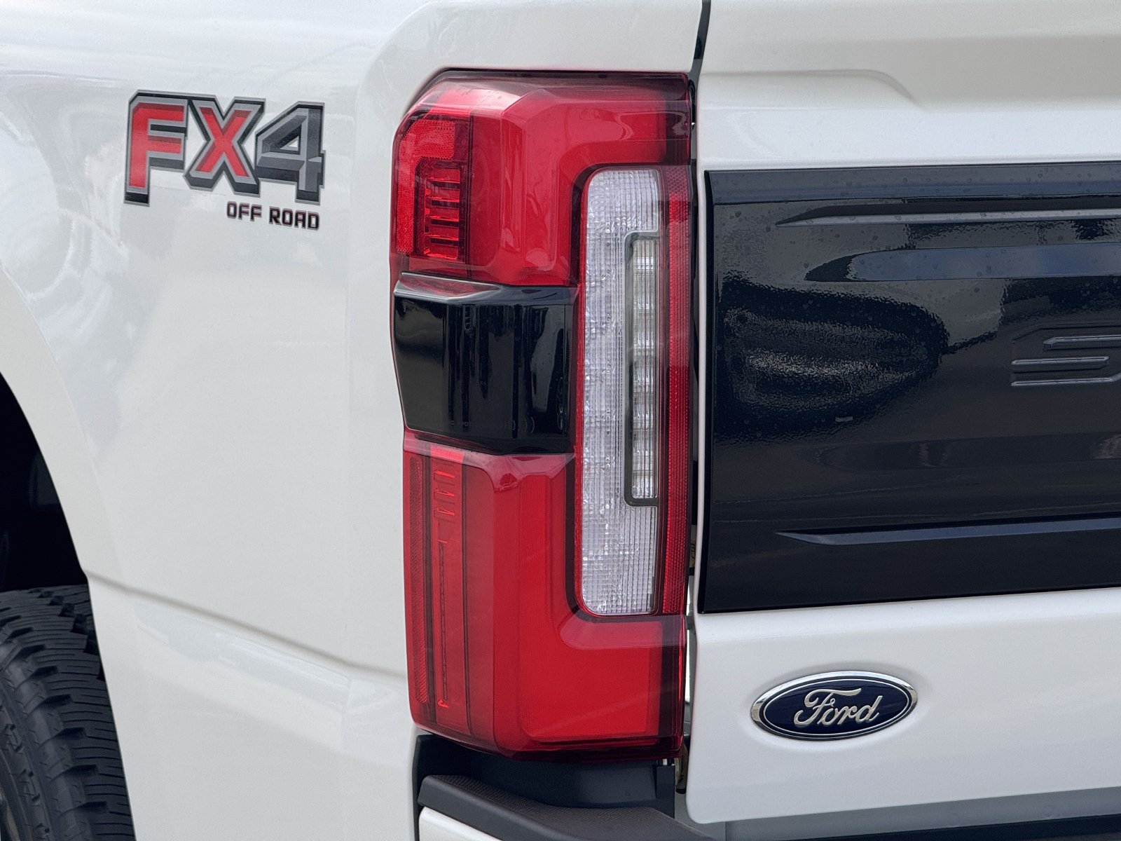 New 2026 Ford F250 Platinum AWD/4WD image 11