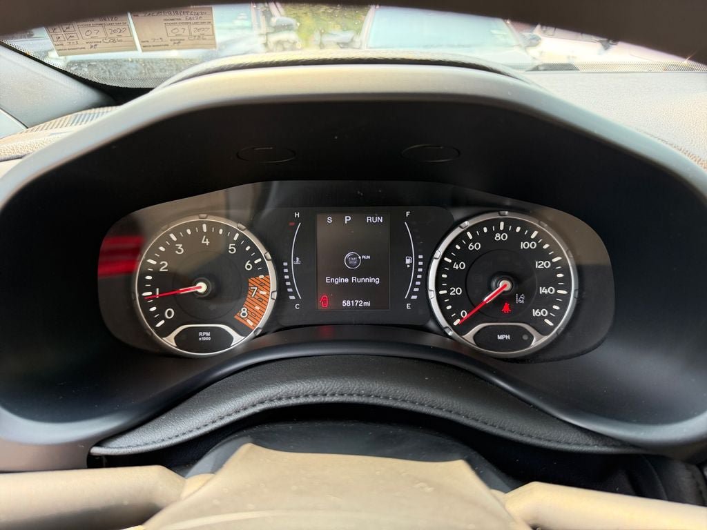 Used 2023 Jeep Renegade Latitude AWD/4WD image 17