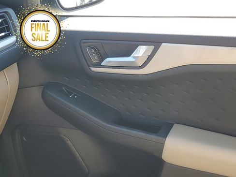 Used 2020 Ford Escape SEL image 24