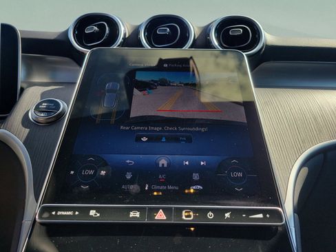 Certified 2025 Mercedes-Benz GLC 300 image 30