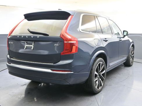 Certified 2023 Volvo XC90 B6 Plus w/ Protection Package Premier image 5