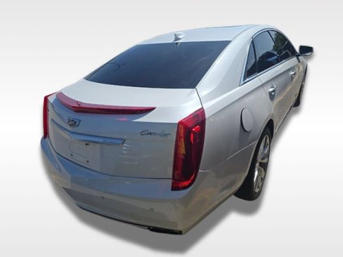 Used 2016 Cadillac XTS Luxury w/ Driver Awareness Package FWD image 4