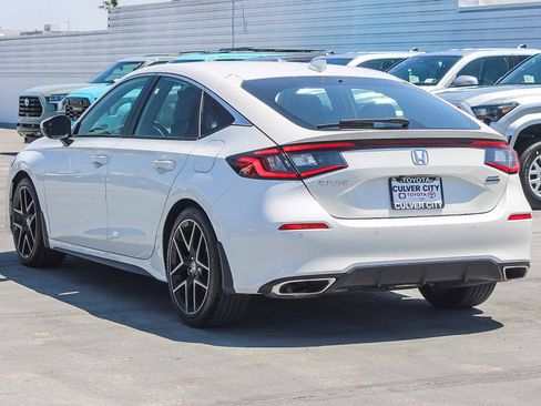 Used 2024 Honda Civic Sport Touring image 7