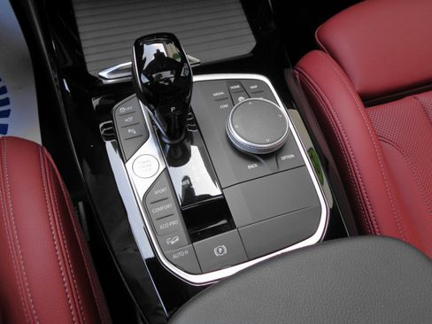 Used 2024 BMW X3 M40i w/ Premium Package image 12