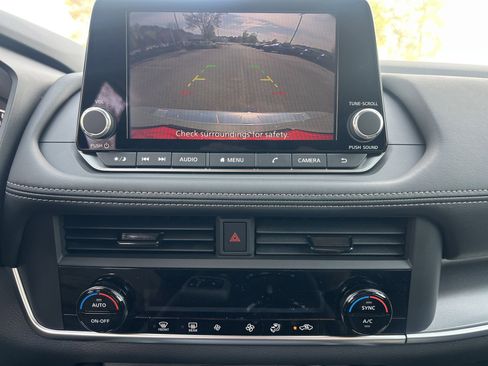 New 2026 Nissan Rogue SV AWD/4WD image 4