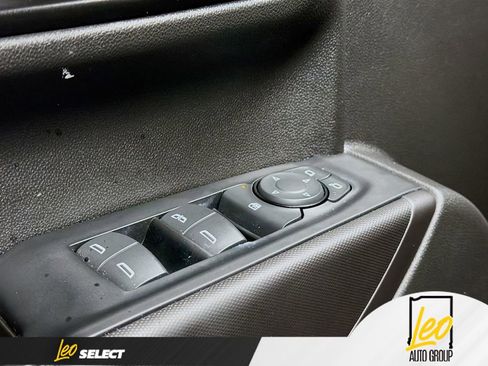 Used 2023 Chevrolet Silverado 1500 Custom Trail Boss w/ LPO, Dark Essentials Package image 17