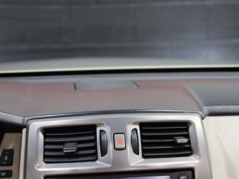 Used 2006 Cadillac XLR 2dr Convertible image 50