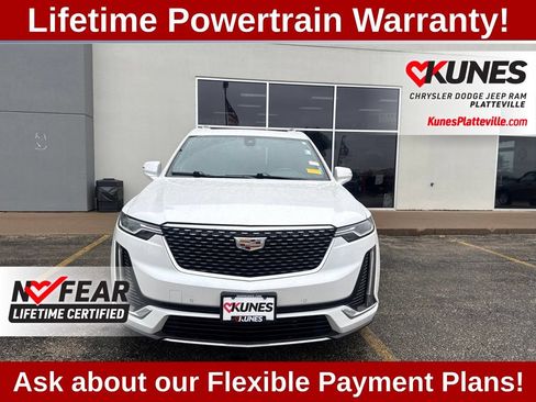 Used 2021 Cadillac XT6 Premium Luxury AWD/4WD image 4