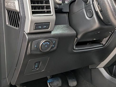 Used 2018 Ford F150 Raptor w/ Equipment Group 802A Luxury AWD/4WD image 15