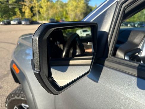 Used 2023 GMC Canyon AT4 w/ AT4 Premium Package image 18