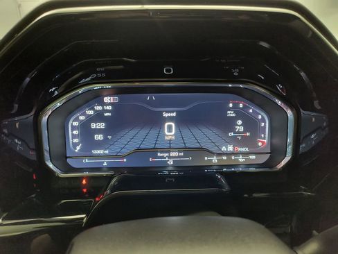 Used 2024 GMC Sierra 2500 SLT w/ SLT Premium Package image 15