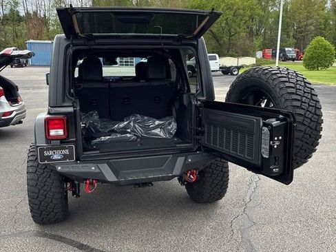 Used 2024 Jeep Wrangler Unlimited Sport AWD/4WD image 30