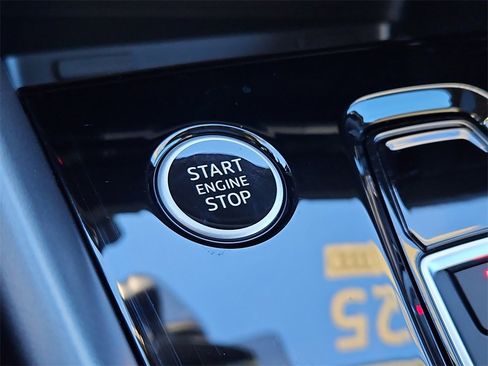 Certified 2025 Audi A3 2.0T Premium Plus w/ Premium Plus Package image 24