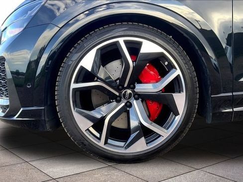 Used 2024 Audi RS Q8 w/ Black Optic Package AWD/4WD image 9