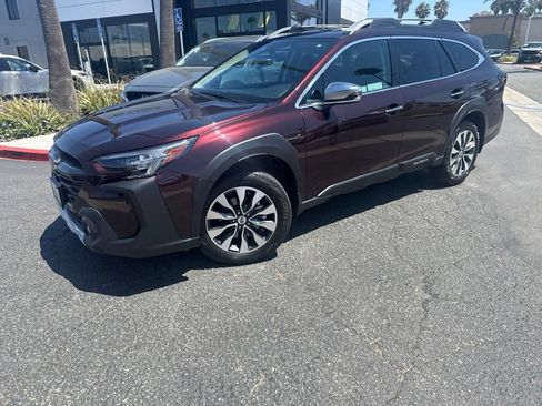 Used 2023 Subaru Outback Touring XT AWD/4WD image 5