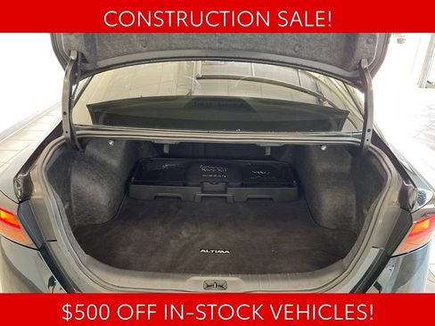Used 2023 Nissan Altima 2.5 SL FWD image 15