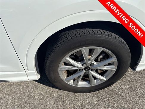 Used 2021 Audi Q3 2.0T Premium w/ Convenience Package image 17