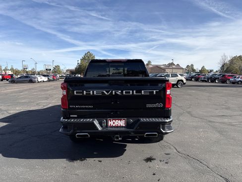 Used 2019 Chevrolet Silverado 1500 High Country w/ Z71 Off-Road Package image 9