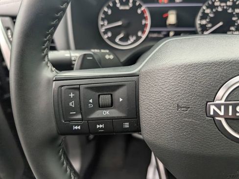 Certified 2026 Nissan Rogue SV AWD/4WD image 17