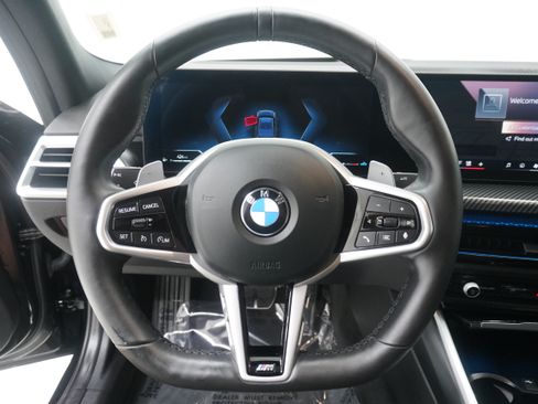 Used 2025 BMW 330i xDrive Sedan w/ M Sport Package AWD/4WD image 18