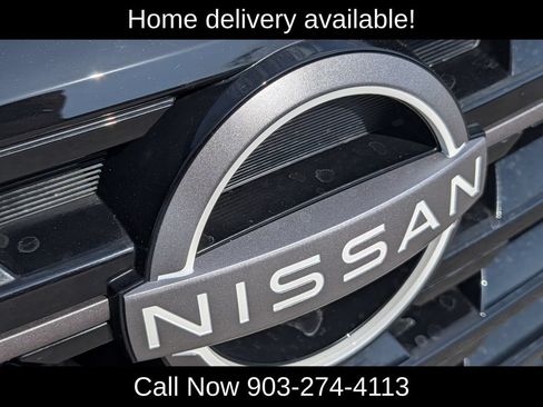 Used 2026 Nissan Pathfinder SV FWD image 37