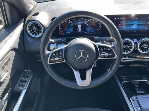 Used 2023 Mercedes-Benz GLB 250 image 20