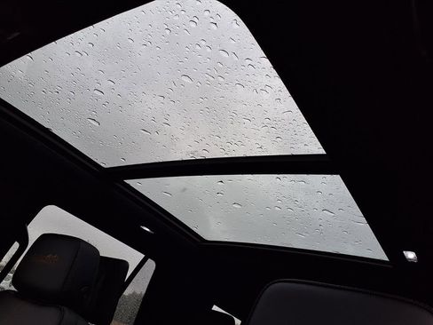 New 2026 Chevrolet Tahoe High Country image 17