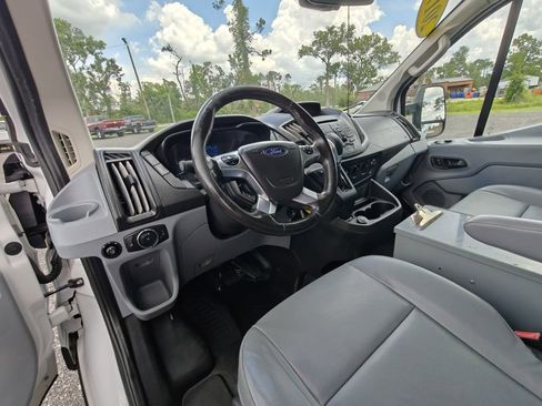 Used 2017 Ford Transit 250 130 Low Roof image 23