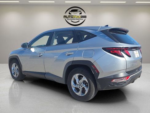 Used 2022 Hyundai Tucson SE image 5