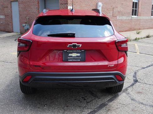 New 2026 Chevrolet Trax RS FWD image 6