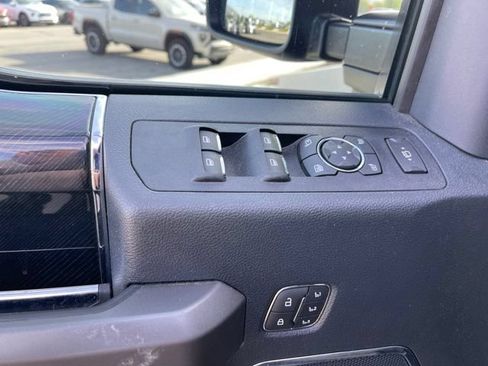 Used 2022 Ford F350 Platinum AWD/4WD image 15