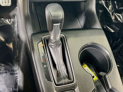 Used 2024 Honda Civic Sport image 16