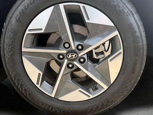 Certified 2025 Hyundai Tucson SEL image 30